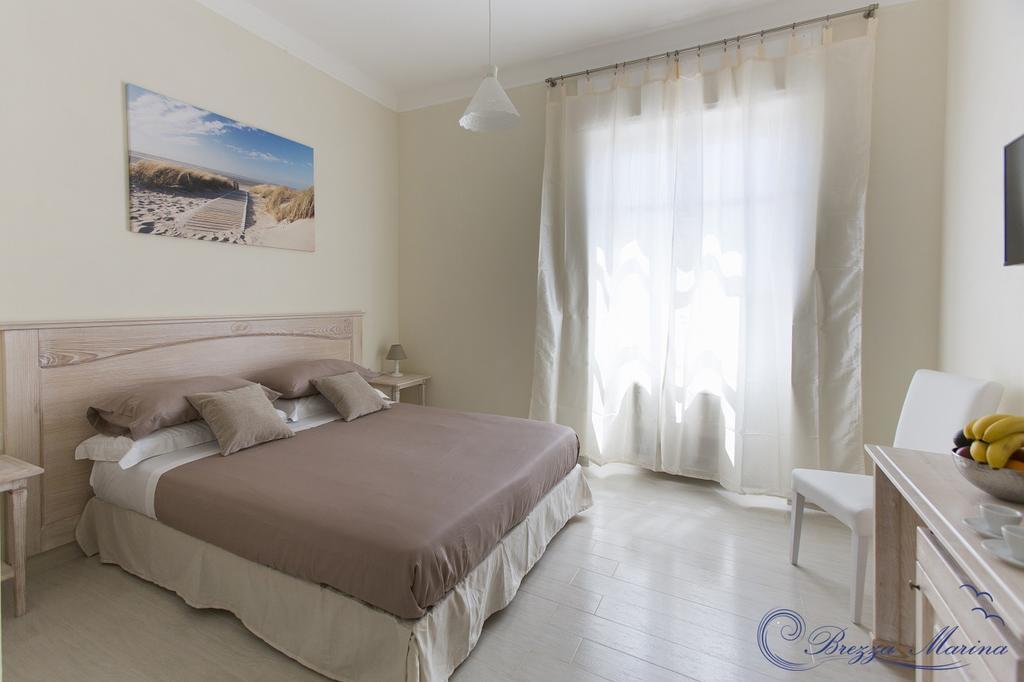 Brezza Marina Luxury Rooms Cagliari Exteriör bild